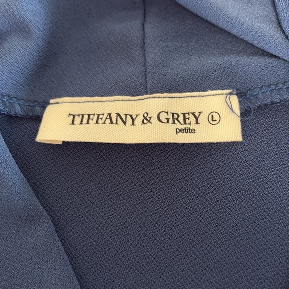 Tiffany & Grey Women’s Size Large Petite Sleeveless Cowl Style Neck w/ Tie - Picture 3 of 6